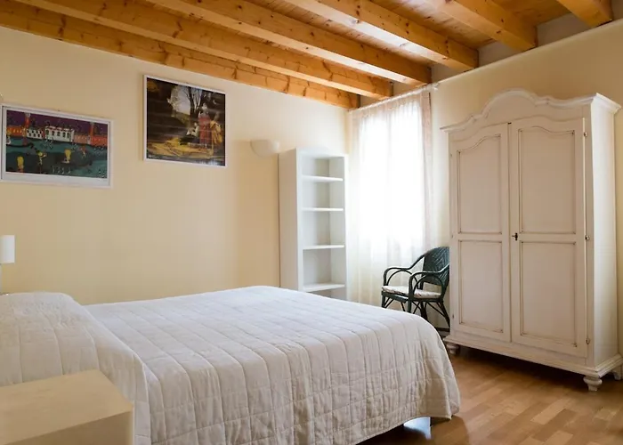 Homestay Ca' Dei Fuseri *